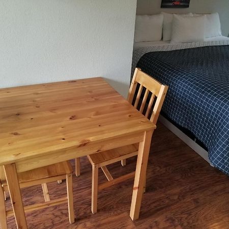 Osoyoos Lakeview Inn & Suites المظهر الخارجي الصورة