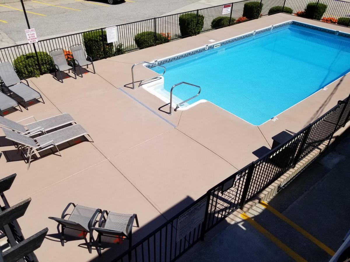 Osoyoos Lakeview Inn & Suites المظهر الخارجي الصورة