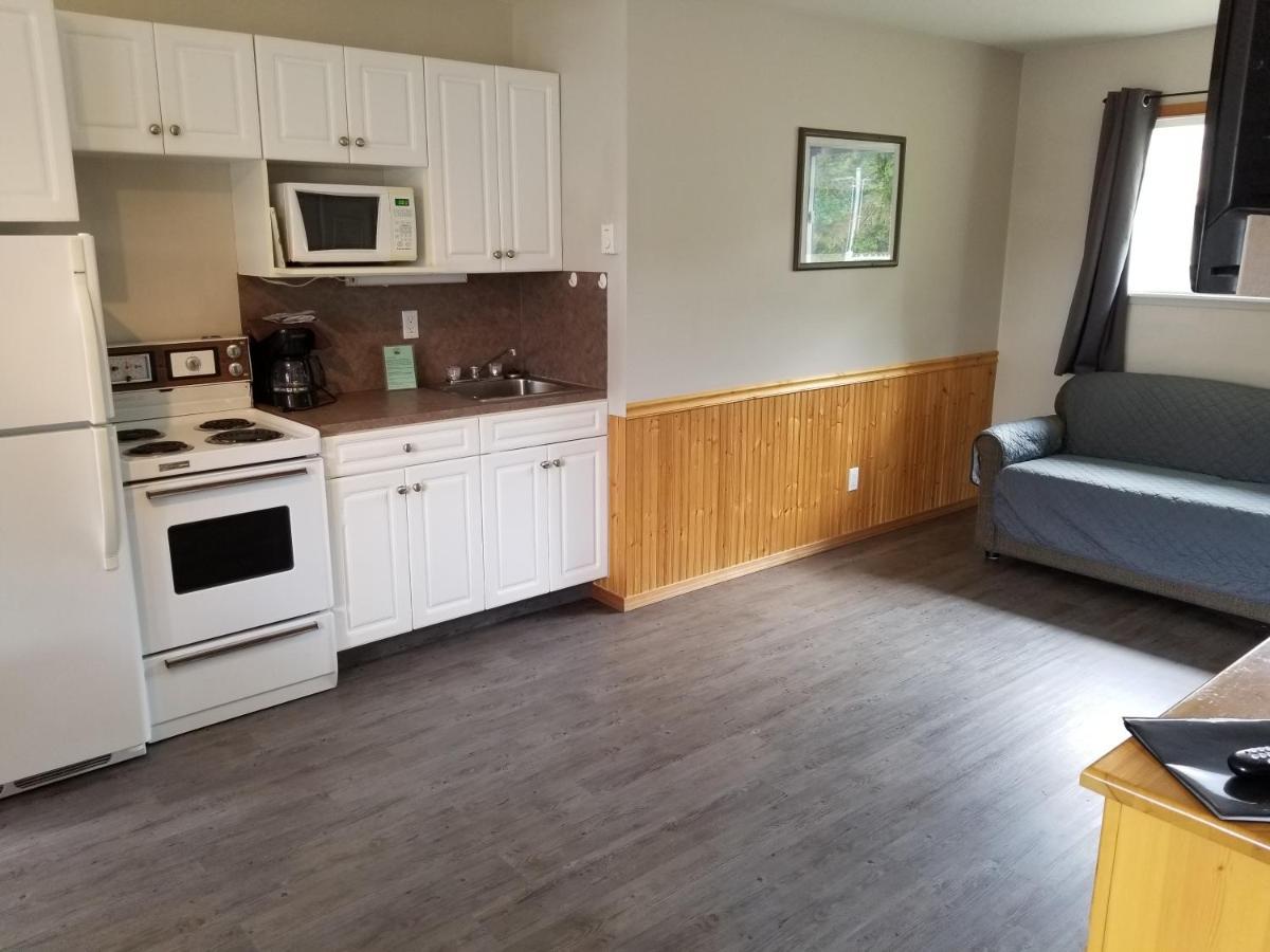 Osoyoos Lakeview Inn & Suites الغرفة الصورة