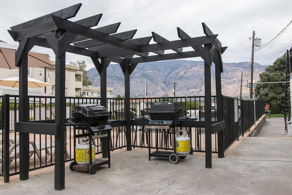 Osoyoos Lakeview Inn & Suites المظهر الخارجي الصورة