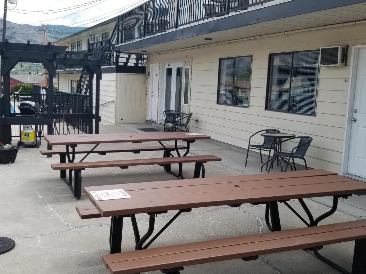 Osoyoos Lakeview Inn & Suites المظهر الخارجي الصورة